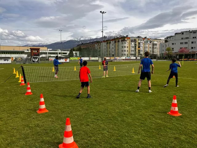 Funinio-Turniere, Fußball-Tennis, Freistoßtraining oder eine Messung der Schusskraft, Abwechslung war garantiert. | Foto: SPG Innsbruck West