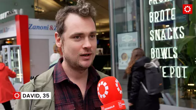 Für den 35-jährigen David steht die Sicherheit im Vordergrund der Wahlentscheidung.  | Foto: Valentina Marinelic/MeinBezirk
