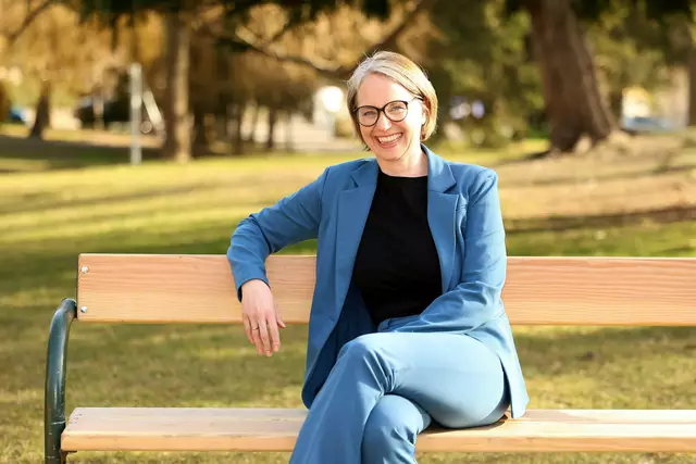 Der Bezirk wächst rasch. Michaela Schüchner (SPÖ) kämpft für einen neuen Gemeindebau im Bezirk, um leistbares Wohnen zu ermöglichen.  | Foto: Votava