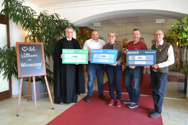 Der Melker Singverein bedankt sich für die Spenden der Benefizveranstaltung „A Gulasch &amp; a Seidl Bier“ – 4.875  Euro für soziale Projekte. | Foto: MSV