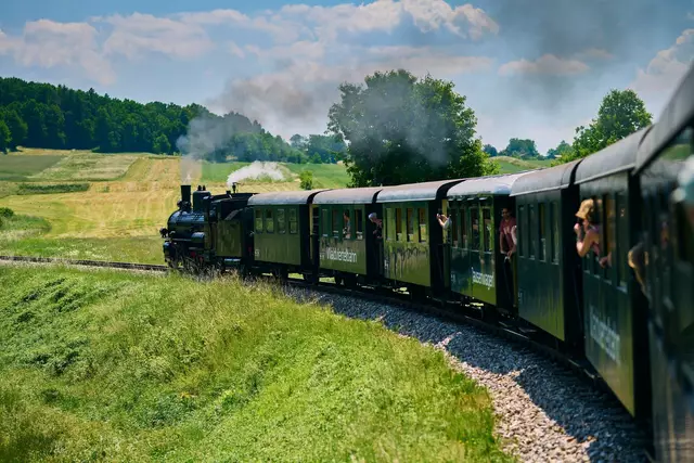 Mit Volldampf in die neue Saison der Waldviertelbahn  | Foto: NÖVOG/Wegerbauer
