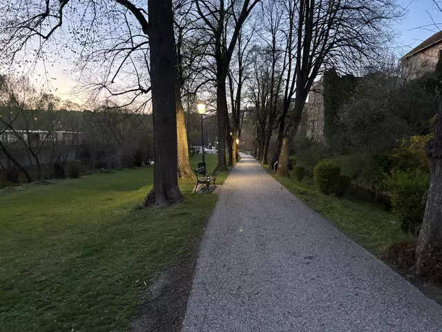 Entlang des Mühlbaches (rechts) wurde die männliche Leiche gefunden. | Foto: Bernhard Schabauer