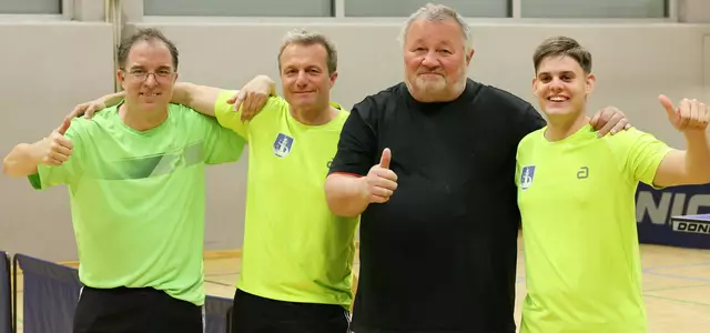 Landesmeister im Tischtennis: Gerhard Janitsch, Friedrich Mejatsch, Obmann Gottfried Wolf, Balint Krebs | Foto: UTTV Pinkafeld