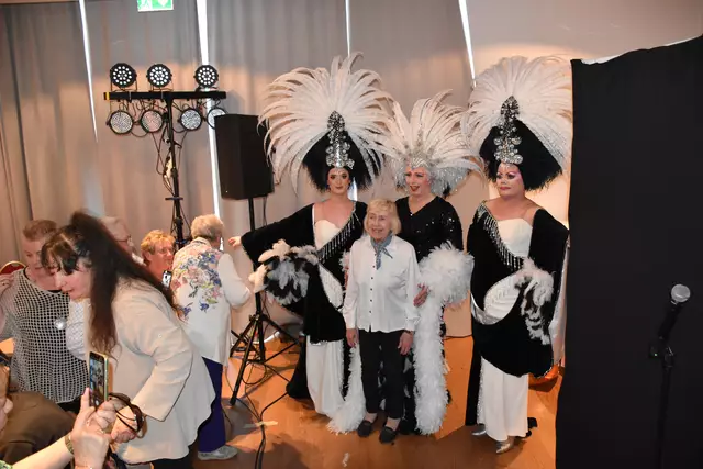 Das große Fotoshooting in der Pause. | Foto: Reisner, Zezula