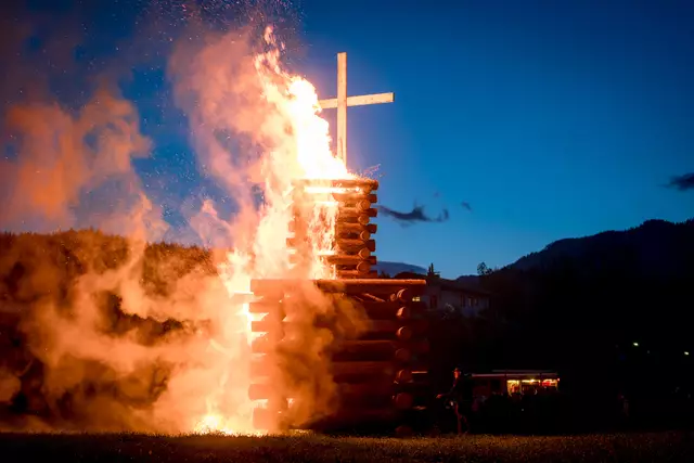 Imposante 10 Meter in der Höhe misst der Turm der Oberdörfer Zeche.
