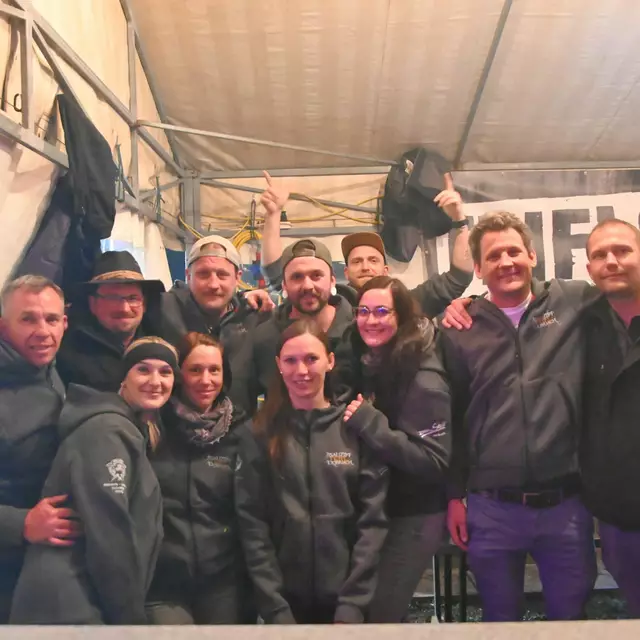 Die aktiven Sauzipfteifi mit Obmann Stefan Praxl und Stellvertreter Sebastian Schweinzer