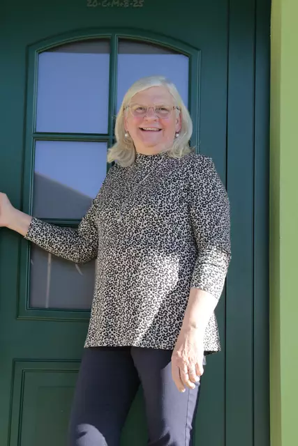 Maria Bachmaier aus Wernstein wurde 2025 mit dem Florian-Ehrenamtspreis von MeinBezirk ausgezeichnet. Sie setzt sich seit 20 Jahren tatkräftig für die Lebenshilfe Münzkirchen in einer Arbeitsgruppe ein, der sie seit 2011 vorsteht.