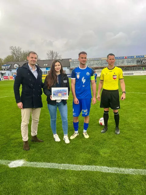 Ein besonderer Dank galt an diesem Abend der "WEB Windenergie AG" für die Übernahme der Match-Patronanz. | Foto: SV Horn