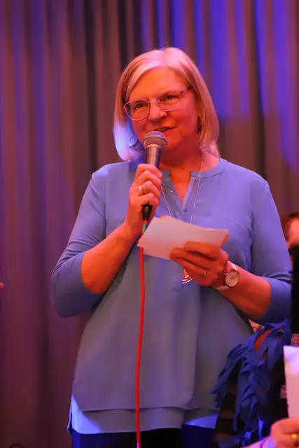 Ein Herzensprojekt von Maria Bachmaier ist der jährliche Maskenball der Lebenshilfe Münzkirchen in der Faschingszeit. Der Ball im Gemeindesaal ist stets sehr gut besucht und wird als Gelegenheit genutzt, um Geld für die Lebenshilfe zu sammeln. | Foto: Lebenshilfe OÖ