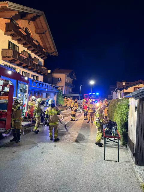 Die Freiwillige Feuerwehr Fuschl am See war für die Löscharbeiten im Einsatz.