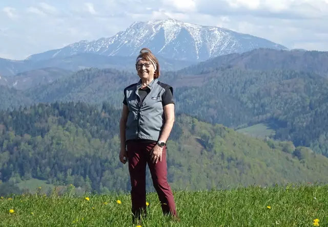 Gigi vor dem mächtigen Ötscher