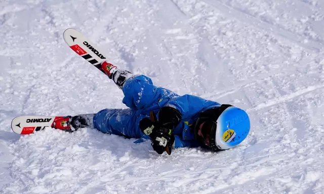  Im Skigebiet Schlick 2000 kam es zu einem Zusammenstoß zwischen einem Kind und einer Snowboarderin. | Foto: Symbolbild Pixabay