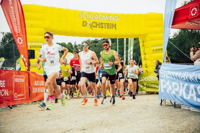 220 Laufbegeisterte starteten 2024 am Putterersee. | Foto: New Fish Media