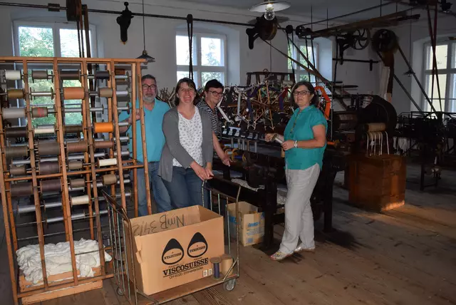 Das Lebende Textilmuseum in Groß Siegharts hat nun nach der Winterpause wieder geöffnet und feiert am Freitag, 2. Mai um 19:30 Uhr den Saisonstart. | Foto: Lebendes Textilmuseum