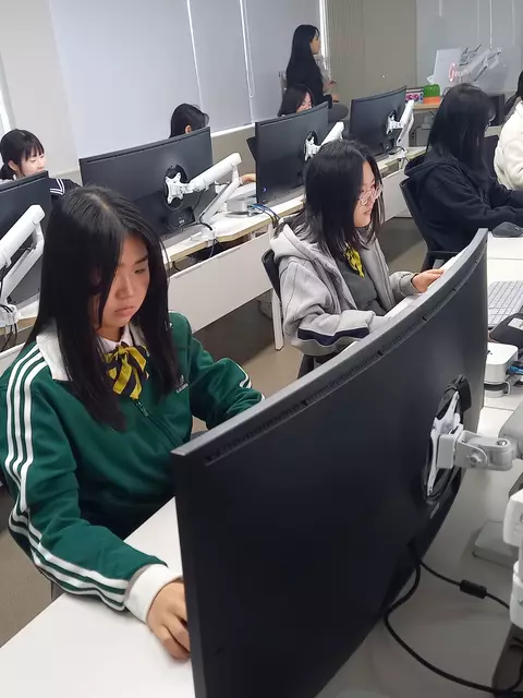 Einblicke in innovative Lernumgebungen: Südkoreanische Bildungseinrichtungen setzen auf modernste Technik – Inspiration für das BUZ Neutal und seine digitalen Zukunftspläne. | Foto: Manfred Schweiger