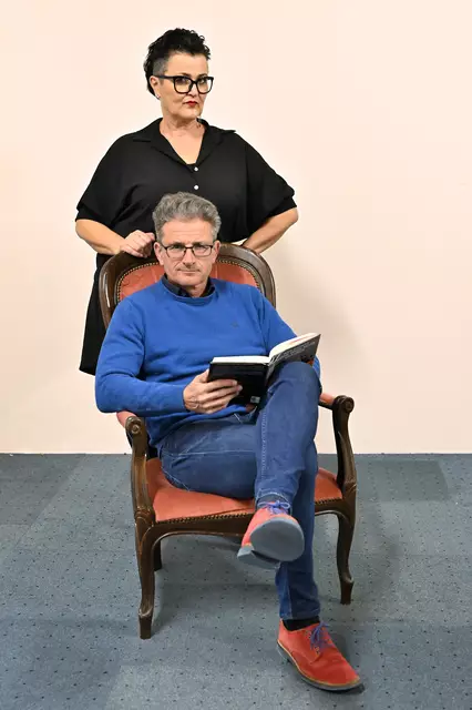 Sind Lisa und Gilles tatsächlich ein verliebtes Ehepaar? | Foto: Volksspielgruppe Katsdorf