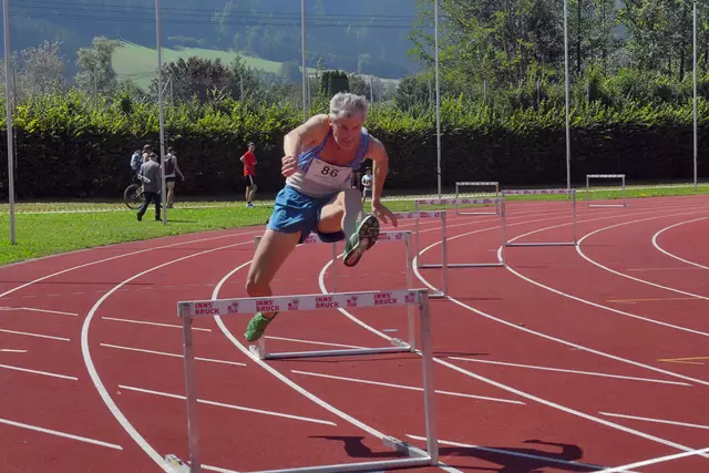 Thomas Fahringer hat in diesem Jahr bereits zehn Altersklassenrekorde in der Kategorie M60 aufgestellt. | Foto: Helmar Reisigl