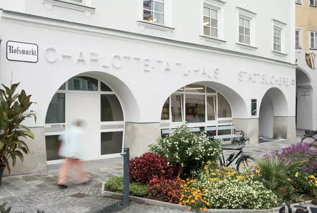 Das Charlotte Taitl-Haus ist ein Lern- und Gedenkort am Roßmarkt in Ried. | Foto: Lern- und Gedenkort Charlotte Taitl-Haus