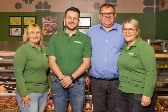 Das Team von ADEG Pacher | Foto: REWE Großhandel GmbH/Wildbild