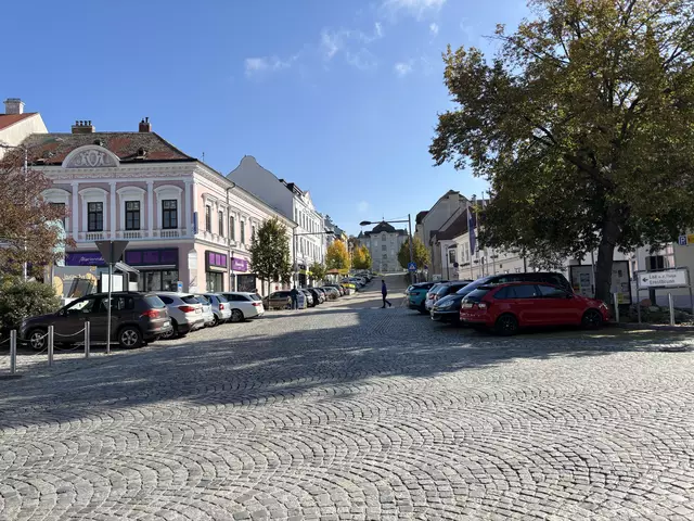 Die Innenstadt von Hollabrunn – Herzstück regionalen Handels. | Foto: Alexandra Goll