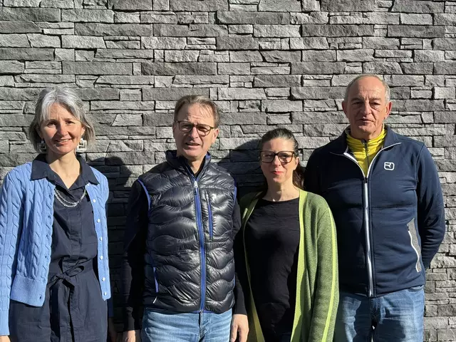 v.l.: Elisabeth Guggenberger (GF EEG Nassfeld), Christian Krisper (Vorstand Bergbahnen Nassfeld), Lorena Skiljan (CEO nobile – NIG GmbH) und Klaus Herzog (GF Nassfeld-Liftgesellschaft) | Foto: Chrsitopher Puntigam