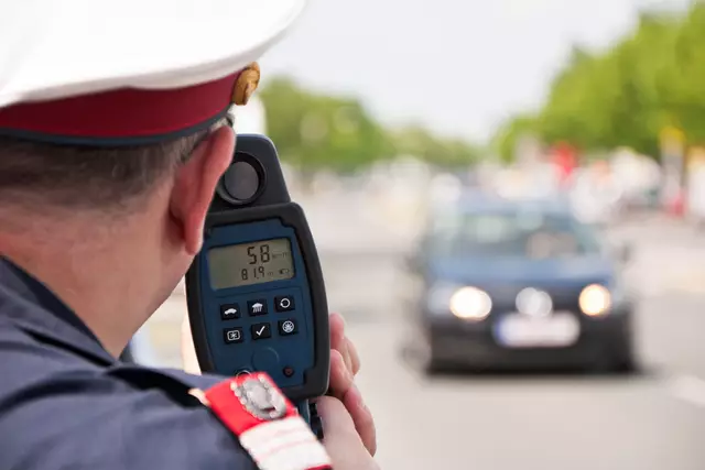 Die Polizei führte Schwerpunktkontrollen im Bezirk Hollabrunn durch. | Foto: Ewald Fröch/stock.adobe.com