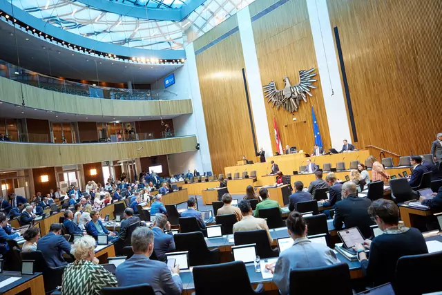 Rosenkrank wurden von den anderen Parteien schwer kritisiert. | Foto: Parlamentsdirektion/Thomas Topf