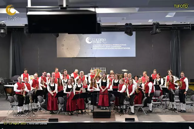 Der Musikverein Eitzing war am Gardasee und spielte dort groß auf. | Foto: Tufoto/Flicorno d'Oro
