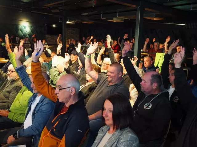 Die Wahl der Vorstandsmitglieder erfolgte mit großer Mehrheit | Foto: Gaube