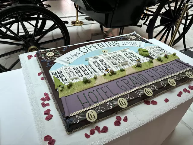 Zur Feier des Tages gab es natürlich auch eine wunderschöne Torte. | Foto: MeinBezirk/Gratzer