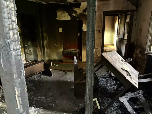 Ein Wohnhausbrand hatte einen Großeinsatz der Feuerwehren ausgelöst. | Foto: Jochen Schmid