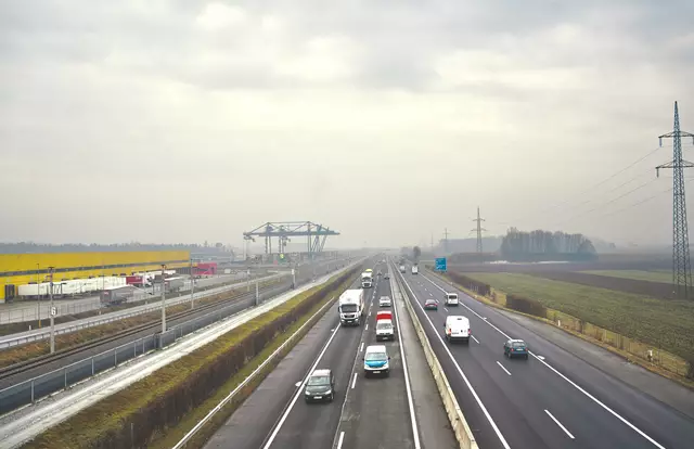Die aktuelle Evaluierung bestätigt, dass die Tempo-100-Beschränkung im direkten Umfeld der A2 und A9 messbare Verbesserungen brachte. | Foto: MeinBezirk