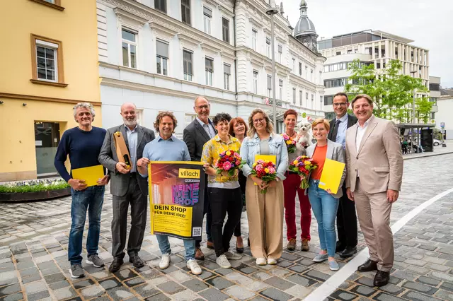 Die Jury und die strahlenden Gewinner, die im Jahr 2023 die Nase vorn hatten. | Foto: Karin Wernig
