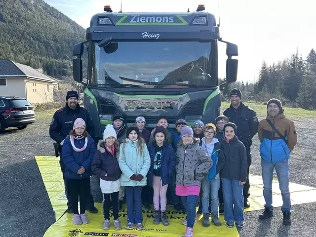 Schülerinnen und Schüler der dritten Klasse der Volksschule Bad Bleiberg lernten, sich sicher und umsichtig im Straßenverkehr zu bewegen. | Foto: Marktgemeinde Bad Bleiberg