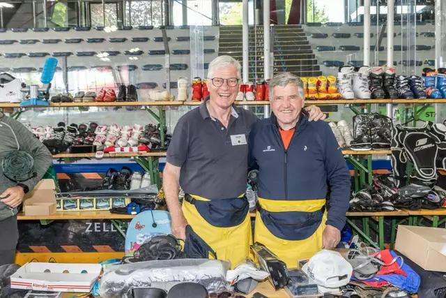 Ohne freiwillige Helferinnen und Helfer wäre der Flohmarkt überhaupt nicht durchführbar. | Foto: Lions Club Zell am See