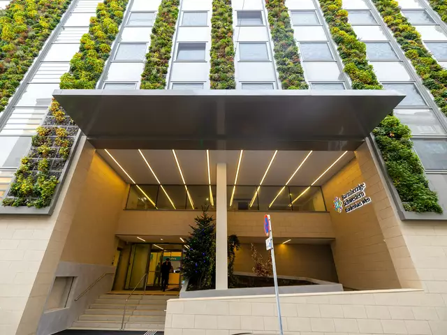 Im Barmherzige Schwestern Krankenhaus in der Stumpergasse 13 werden Patienten nach schwerer Krankheit zurück in ein selbstständiges Leben geführt.  | Foto: Marcus Deak