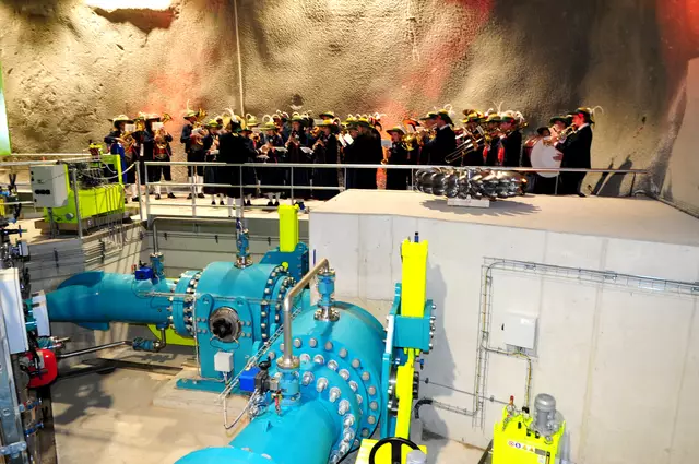 Blasmusik im Kraftwerk. Die "PAMO" konzerzierte an einem ungewöhnlichen Ort mit hervorragender Akkustik. | Foto: Hassl