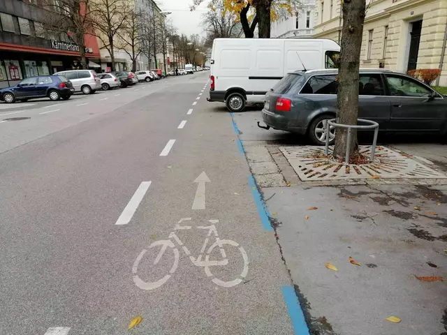 Für viele Radfahrer gleicht die Fahrt oft einem Hindernislauf. Der VCÖ sammelt derzeit Problemstellen.  | Foto: Radlobby Kärnten