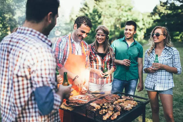Sommerzeit ist Grillzeit. Ein paar Tipps die du beachten solltest.  | Foto: PantherMedia/nd3000