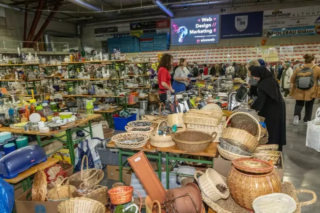 Die Käufer erhalten die Waren zu einem günstigen Preis. | Foto: Lions Club Zell am See