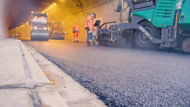 Ab 5. Mai ist der Tunnel nur noch einspurig befahrbar.  | Foto: Archiv