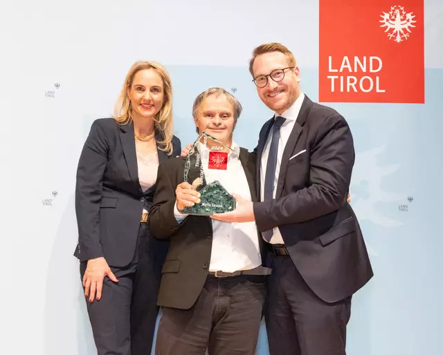Martin Corazza erhielt für seine zahlreichen Erfolge im Klettern den „Tiroler Special Olympics Award 2024“. | Foto: GEPA