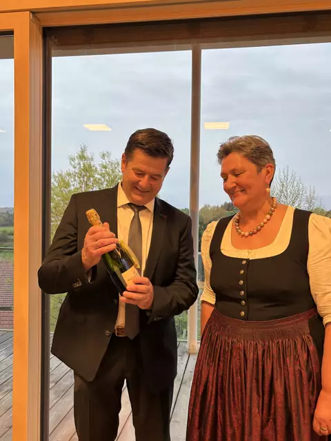Der neue Bürgermeister Andreas Stangl und GR Sissi Stoiser | Foto: Susanne Veronik