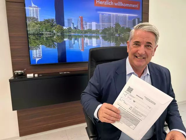 Bezirksvorsteher der Donaustadt, Ernst Nevrivy (SPÖ) hat bereits im Vorfeld Briefwahl gewählt. | Foto: BV22