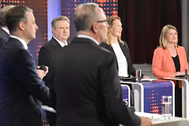 Die Wien-Wahl 2025 ist geschlagen. Die SPÖ gewinnt wie erwartet mit leichten Verlusten. Die FPÖ erhielt deutliche Stimmenzuwächse. Die ÖVP verliert deutlich. Neos gelingt ein Stimmenzuwachs, die Grünen bleiben annähernd bei ihrer Größe. | Foto:  HANS KLAUS TECHT / APA / picturedesk.com