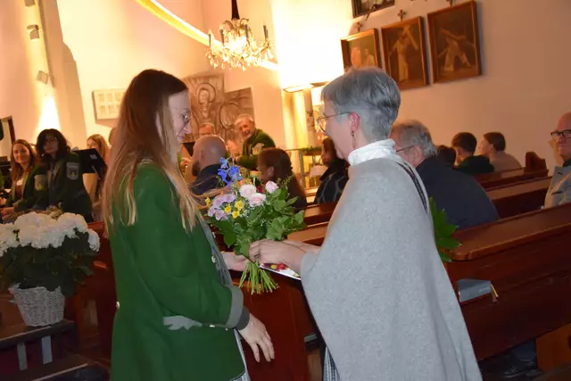 Blumen für Moderatorin Susi Lafer | Foto: Strohmeier