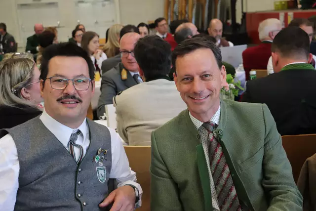 Bezirksobmann Johann Kollegger und Nationalrat Ernst Gödl | Foto: Edith Ertl