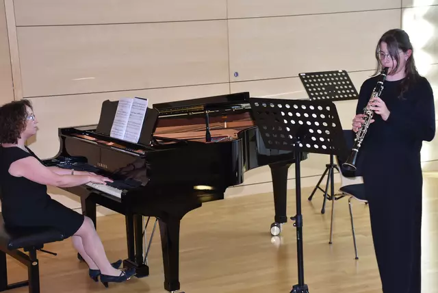 Der Kulturverein Waldhausen mit Obfrau Magdalena Eder bot herausragenden jungen Musikerinnen und Musikern aus dem Strudengau, dem angrenzenden Waldviertel und Mostviertel in Zusammenarbeit mit der Landesmusikschule Grein ein großes Konzert-Podium.  | Foto: Robert Zinterhof