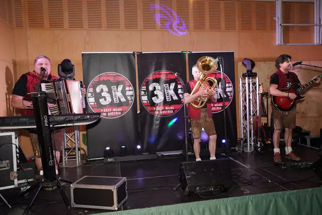 "Die drei Kärntner" mit Unterhaltungsmusik.