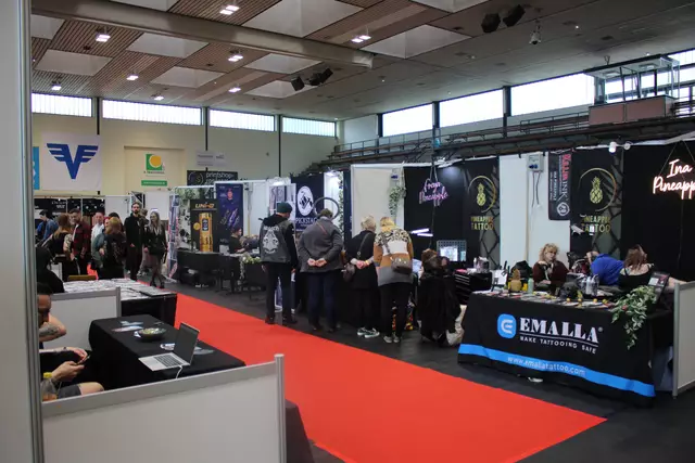 hunderte Besucher strömten nach Köflach in die Sporthalle | Foto: Patrick Marcher